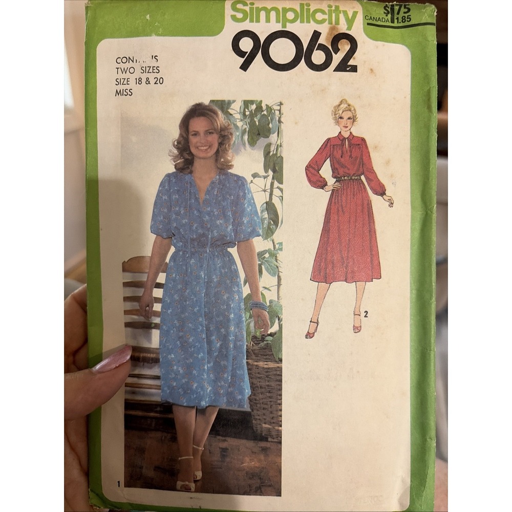 Simplicity 9062 Vintage 1970s Sewing Pattern Misses Pullover Dress Size 18 20